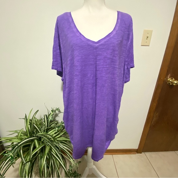 Lane Bryant, Plus Size 26/28 Ruch V-Neck 100% Cotton Purple Blouse - Picture 3 of 8